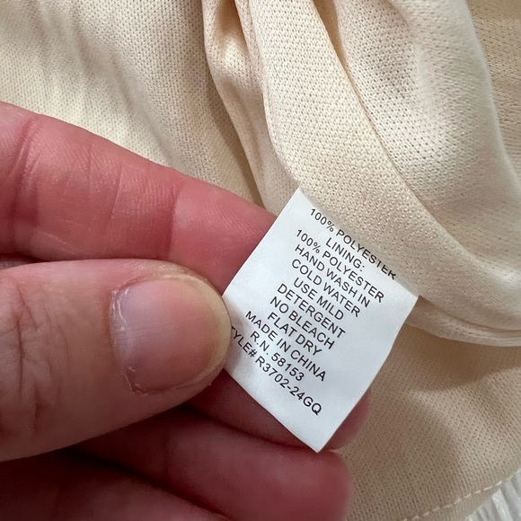 Raga by Anthropologie Sariah Sequined Romper - Size M - Picture 9 of 9